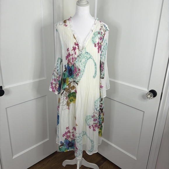 Sunny Leigh Dresses & Skirts - Sunny Leigh Midi Dress Womens 3X White Floral Pleated Bell Sleeve Boho Flowy